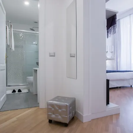 西班牙广场大道住宿加早餐旅馆 住宿加早餐酒店 4*