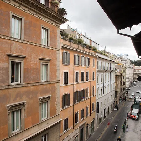 Spagna Ave فندق مبيت وإفطار