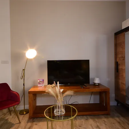 西班牙广场大道住宿加早餐旅馆 住宿加早餐酒店 4*