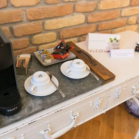 西班牙广场大道住宿加早餐旅馆 4*