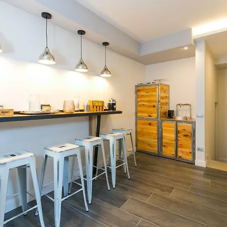 西班牙广场大道住宿加早餐旅馆 住宿加早餐酒店 4*