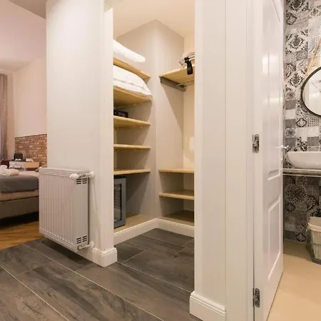 Panzió Spagna Ave 3*