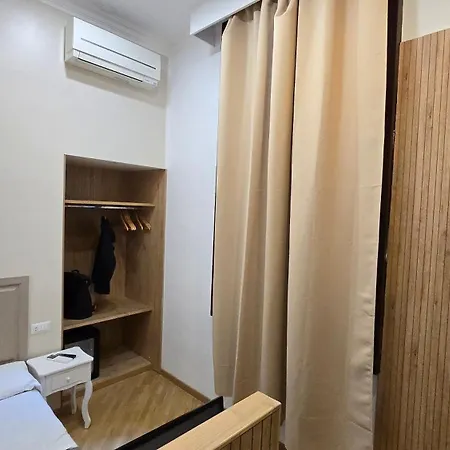 Oda ve Kahvaltı Spagna Ave Roma