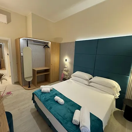 Spagna Ave Bed & Breakfast Rome