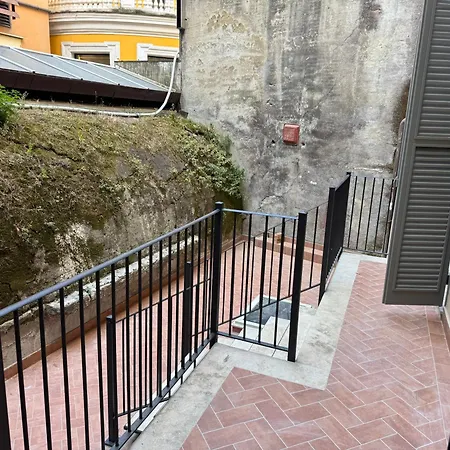Spagna Ave Bed & Breakfast 3*