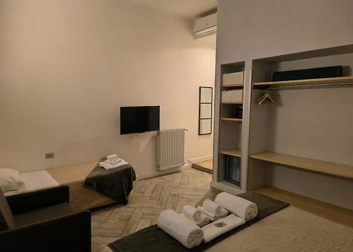 Spagna Ave 4* רומא